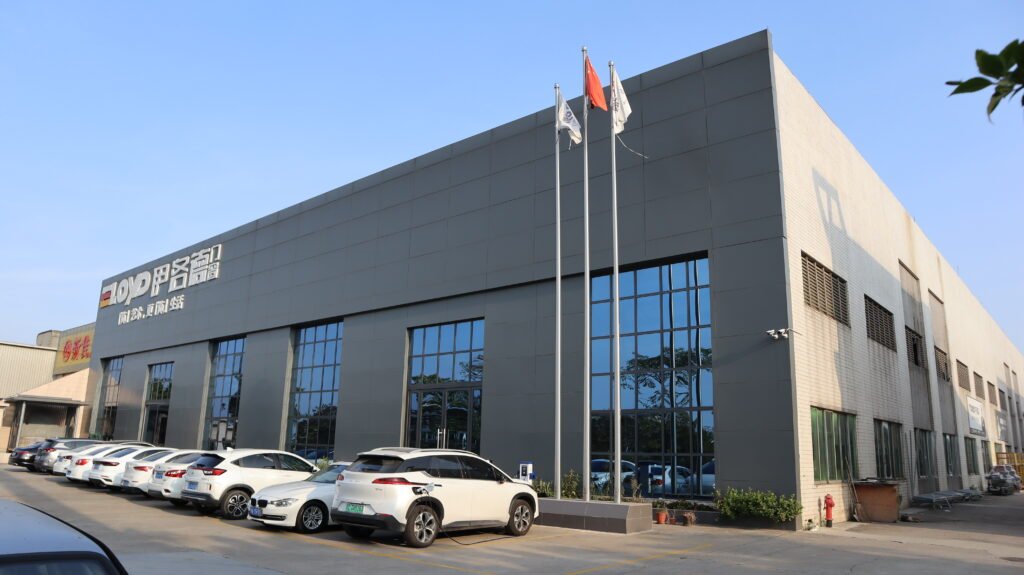 ELOYD High-End Doors and Windows Factory Side View